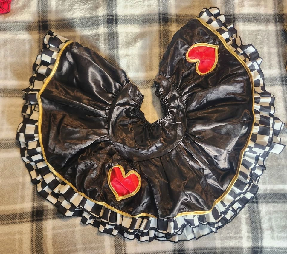 Alice in Wonderland Queen of Hearts Adult Costume - photo 5