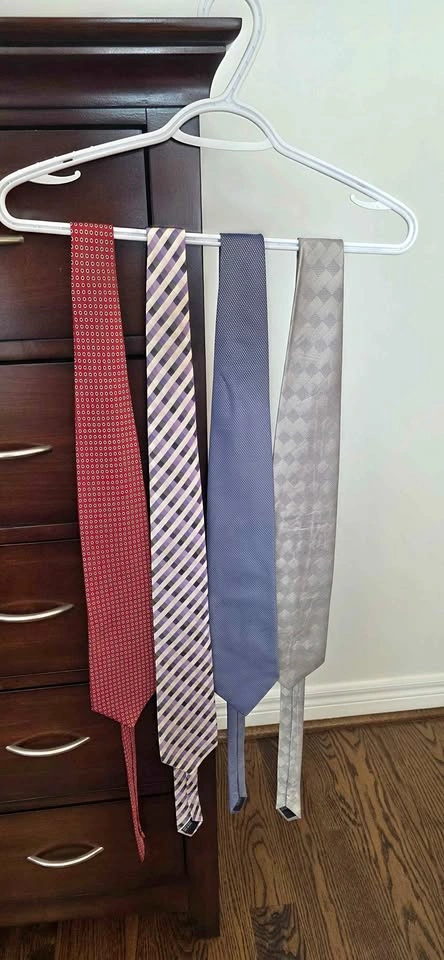 Men's Neckties-Different Colours