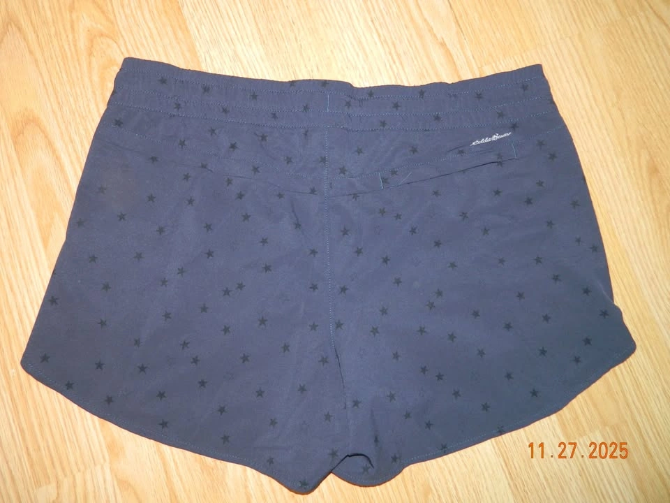 WOMENS EDDIE BAUER SHORTS size M..light swift..LIKE NEW - photo 3