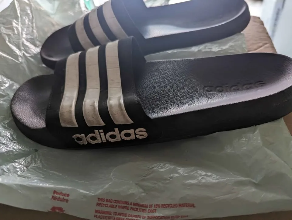 Adidas Cushion Slides (size 10) image indicator(3)