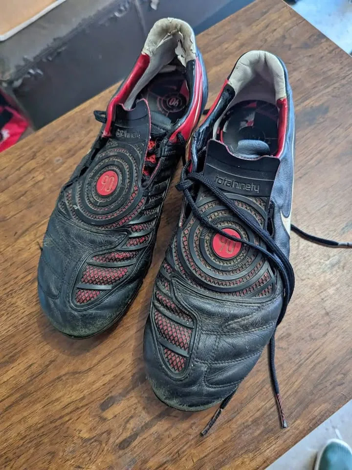 OG Nike T90 Laser 1 (size 11) thumbnail