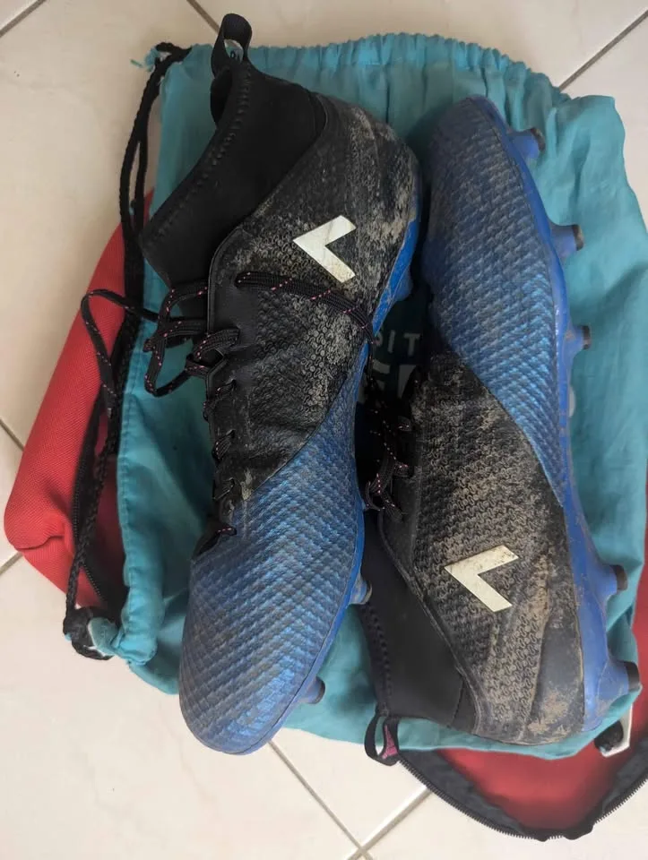 Adidas Ace soccer cleats (size 13) image indicator(3)