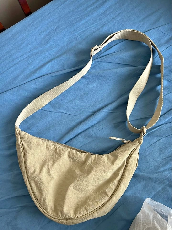 UNIQLO Beige Sling Bag