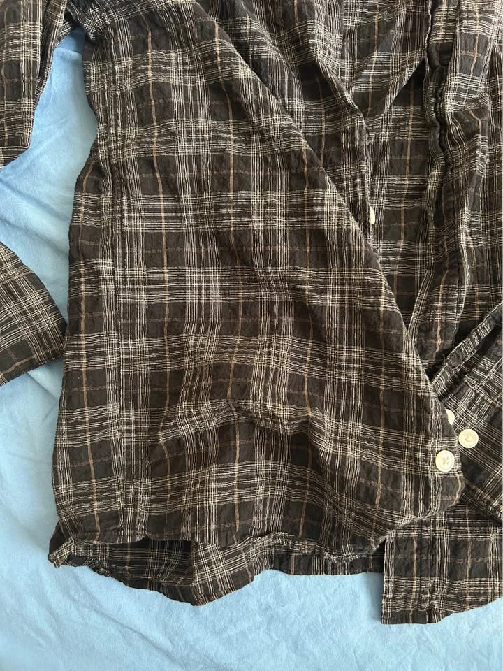 H&M Dark Plaid Button-Up Shirt - photo 4