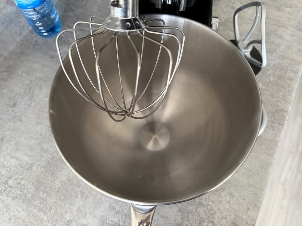 Facelle 660W Stand Mixer - photo 3