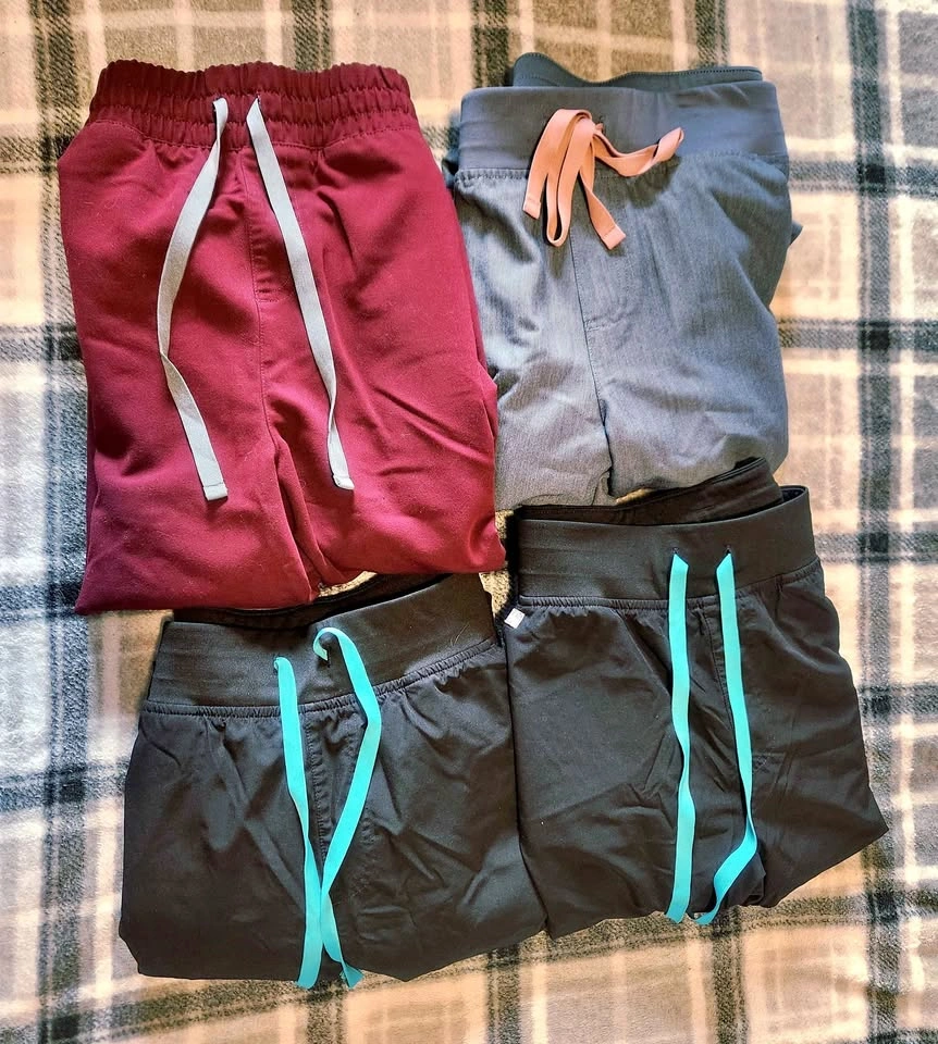 Figs Scrub Pants