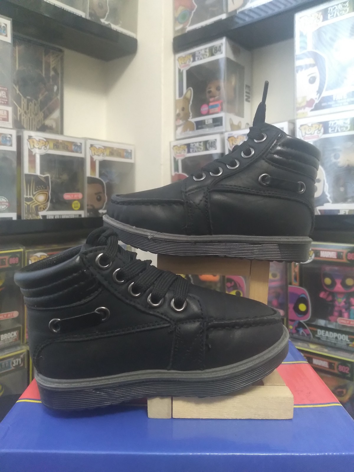 Ralph Lauren Boys Casual Boots [Size 6] [PREOWNED/CLEAN] - photo 2