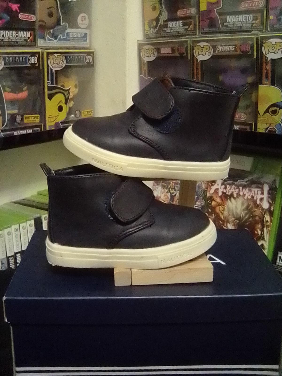 Nautica PIERSON T HI TOP [SIZE 6] [PRE-OWNED/CLEAN]