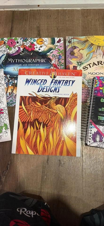 Colouring books - photo 2