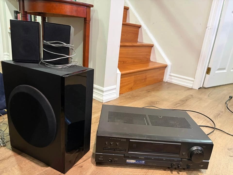 Technics SA-EX140 Receiver, Samsung Subwoofer & Speakers - photo 5