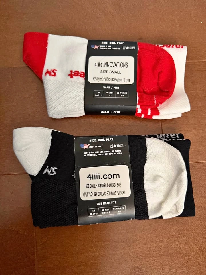 2 New Defeet Cycling Socks