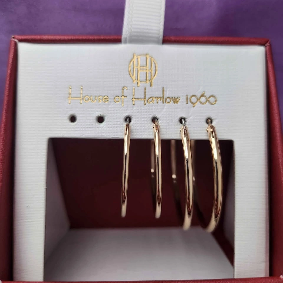 2 Sets of Earrings (gold tone) - photo 2