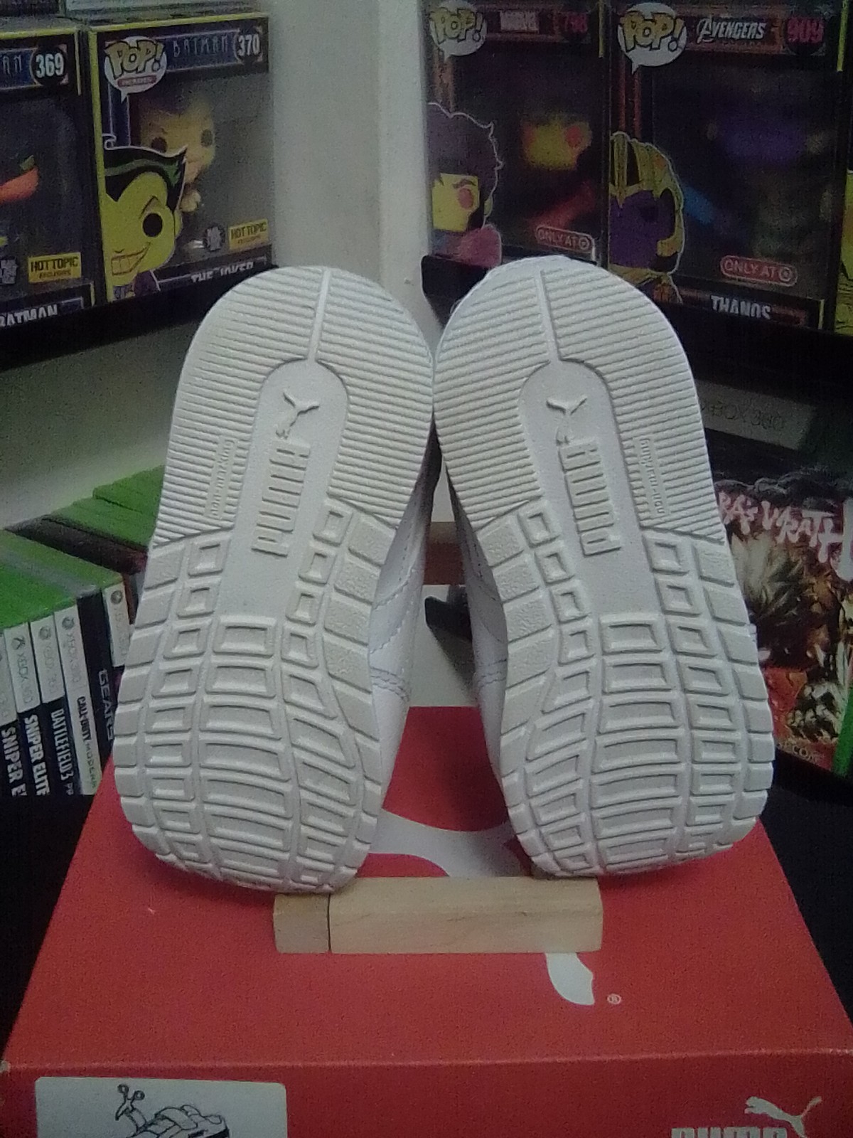 PUMA ST RUNNER V4 L V INF [SIZE 7C] [PRE-OWNED/CLEAN] - photo 5