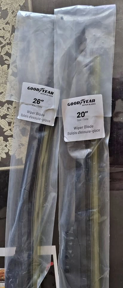 Good Year Car Wiper 26" & 20" - New