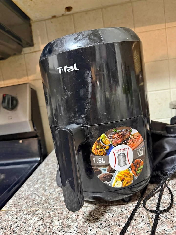 T-fal 1.6L Compact Air Fryer