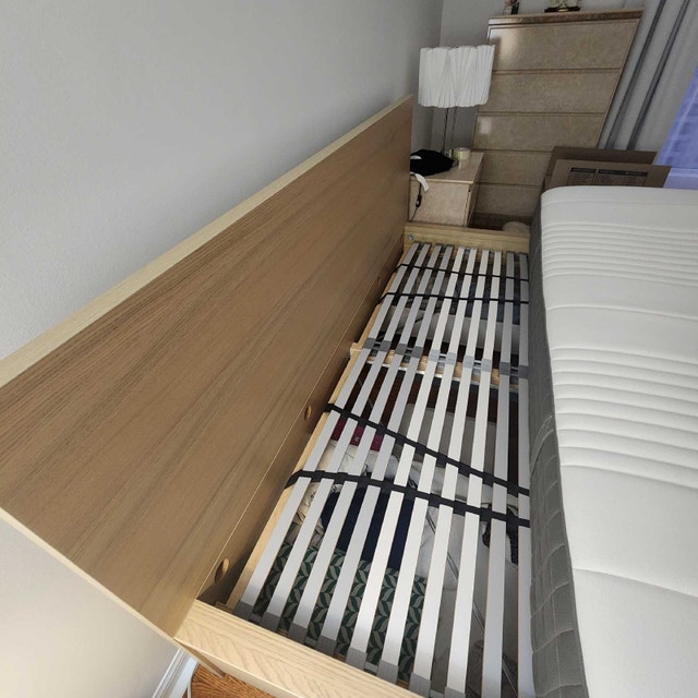 Ikea Malm King Size Bed Frame - photo 3