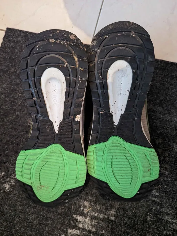 Adidas winter shoes (running) 10.5 image indicator(7)