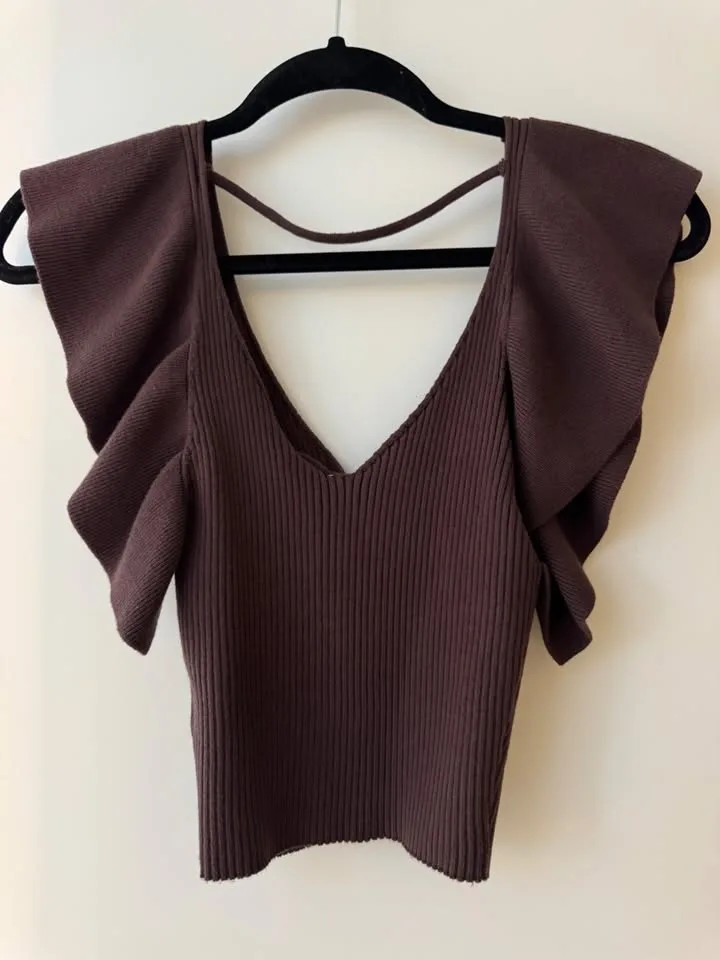 LE LIS Collection Ribbed Flutter Sleeve Top – Small – New 🤎 - photo 2