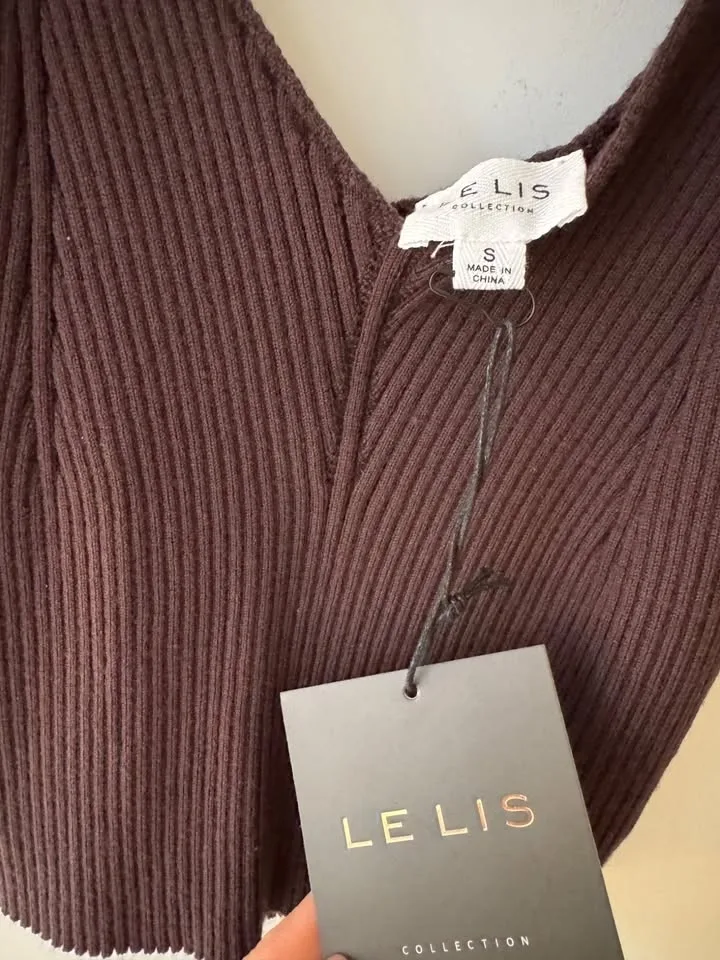 LE LIS Collection Ribbed Flutter Sleeve Top – Small – New 🤎 - photo 5