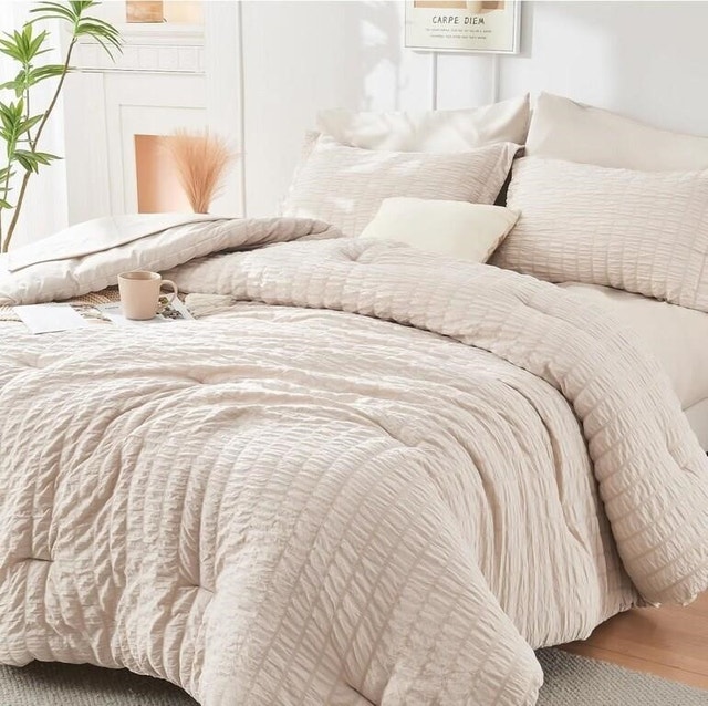 HYMOKEGE Beige Queen Comforter Set Seersucker 7 Pcs