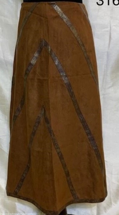 NEW 4 Women's YIHUA Brown Skirt with Pattern Stripes - photo 2