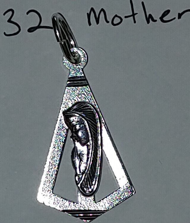 925 Silver Mother Mary Praying Pendant