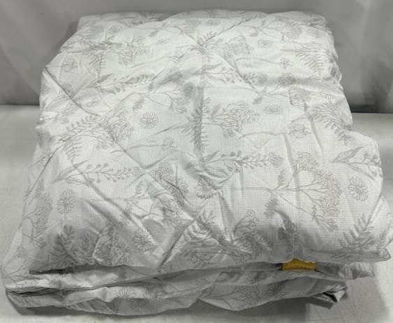 2 Simmons QUEEN Down Alternative Blankets - photo 3
