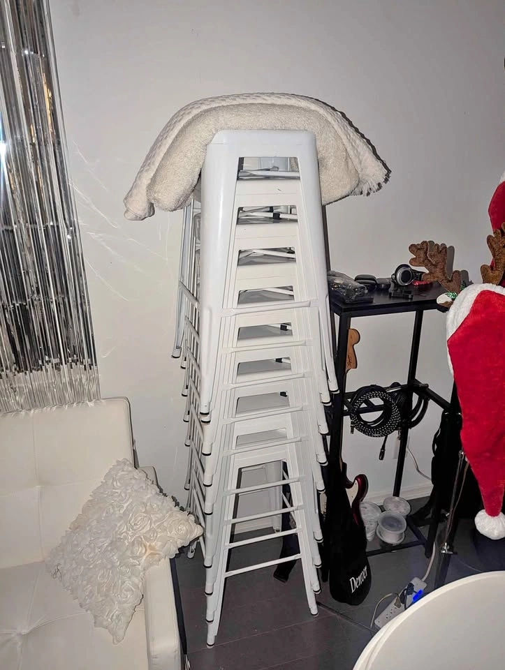 White Bar Stools