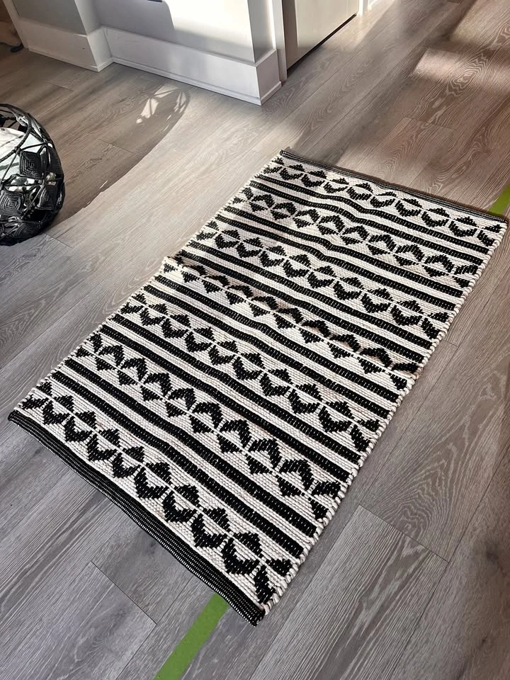 Reversible Black & White Boho Cotton Wool Rope Rug 31"x48"