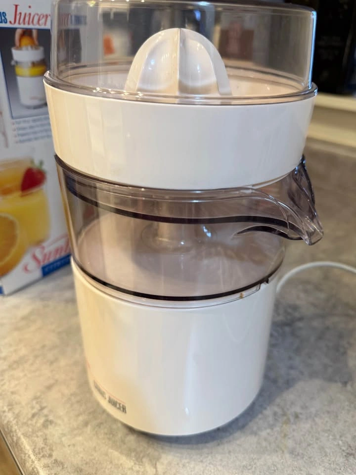 Automatic Juicer - photo 3