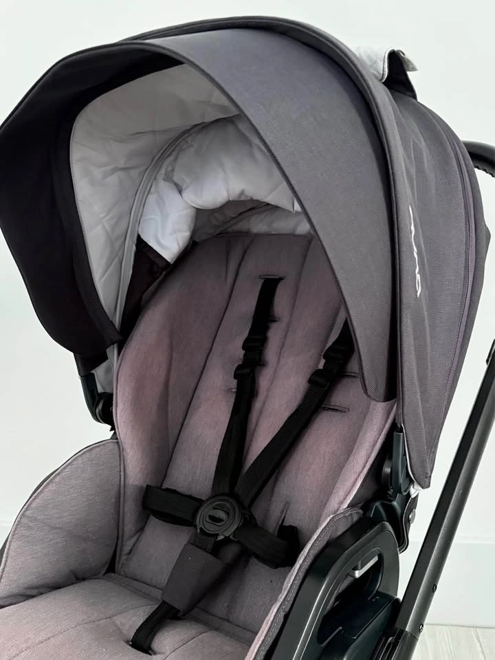NUNA MIXX STROLLER WITH ACCESSORIES! - photo 4