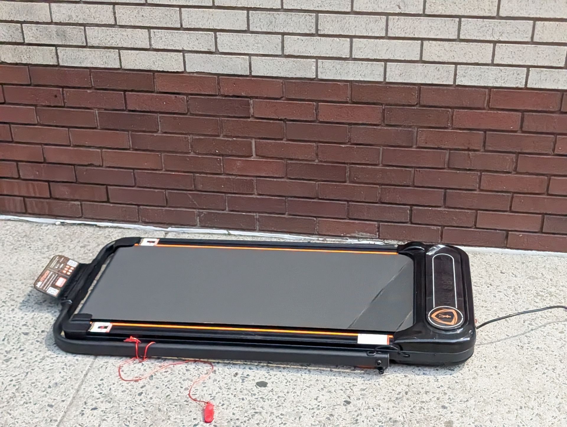Foldable Under Desk Walking Pad Treadmill w/ Handle - photo 3