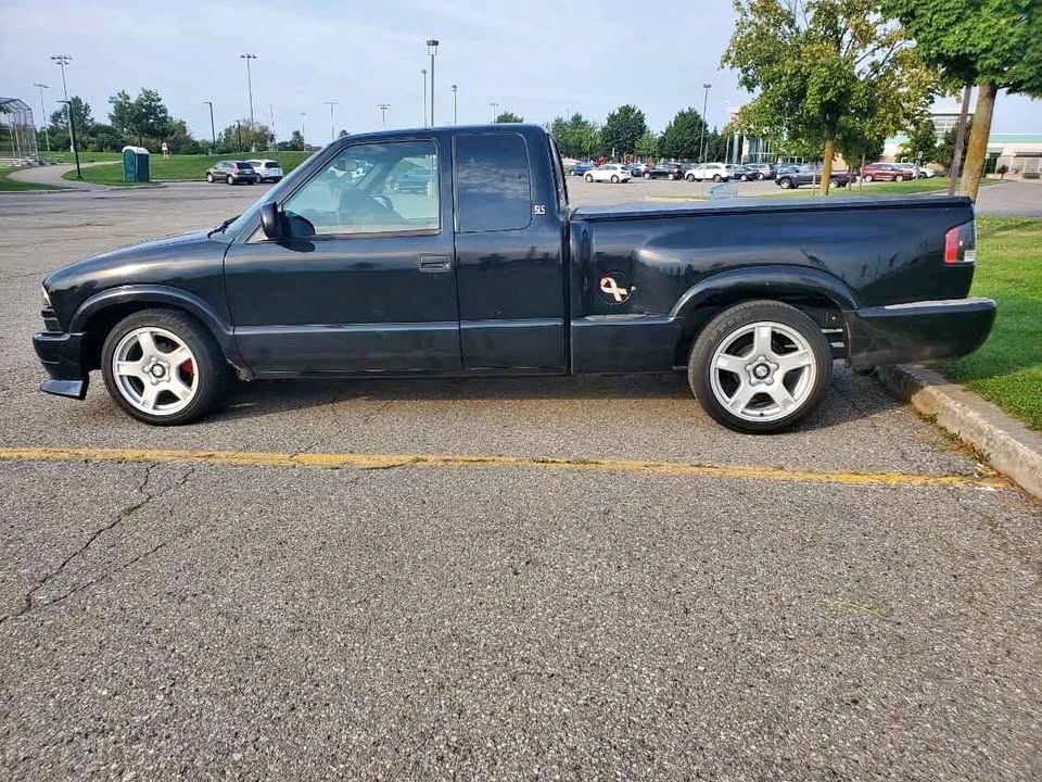 5.3 LS Swap GMC Sonoma SLS Pickup Truck