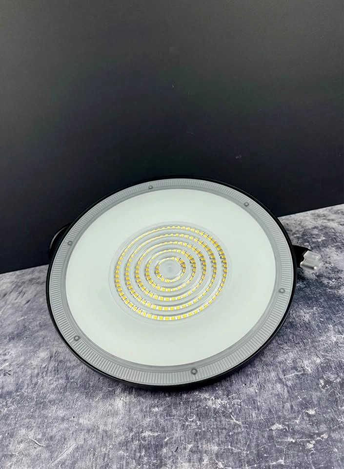 New UFO LED High Bay Light, 150W, 5000K Daylight, 21,000 lm, UL - photo 3