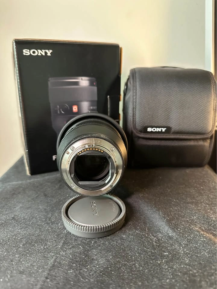 Sony FE 35mm f/1.4 GM Lens - Full Kit - photo 3