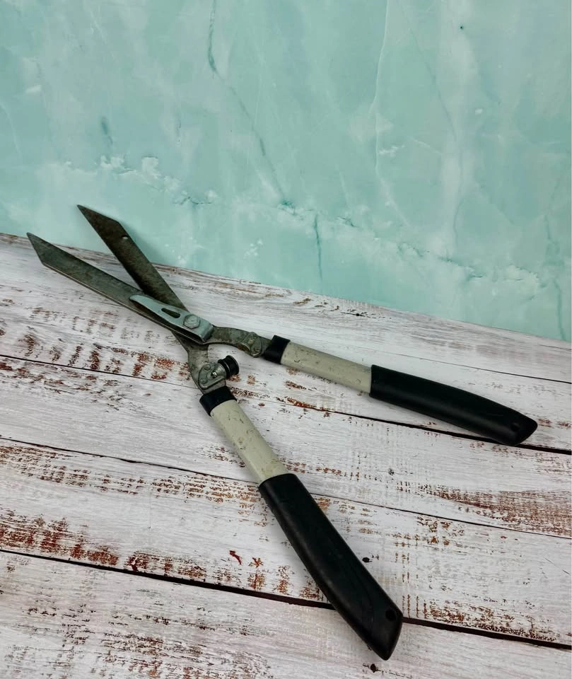 Manual Hedge Shears, Telescoping Handles, Steel Blades - photo 4
