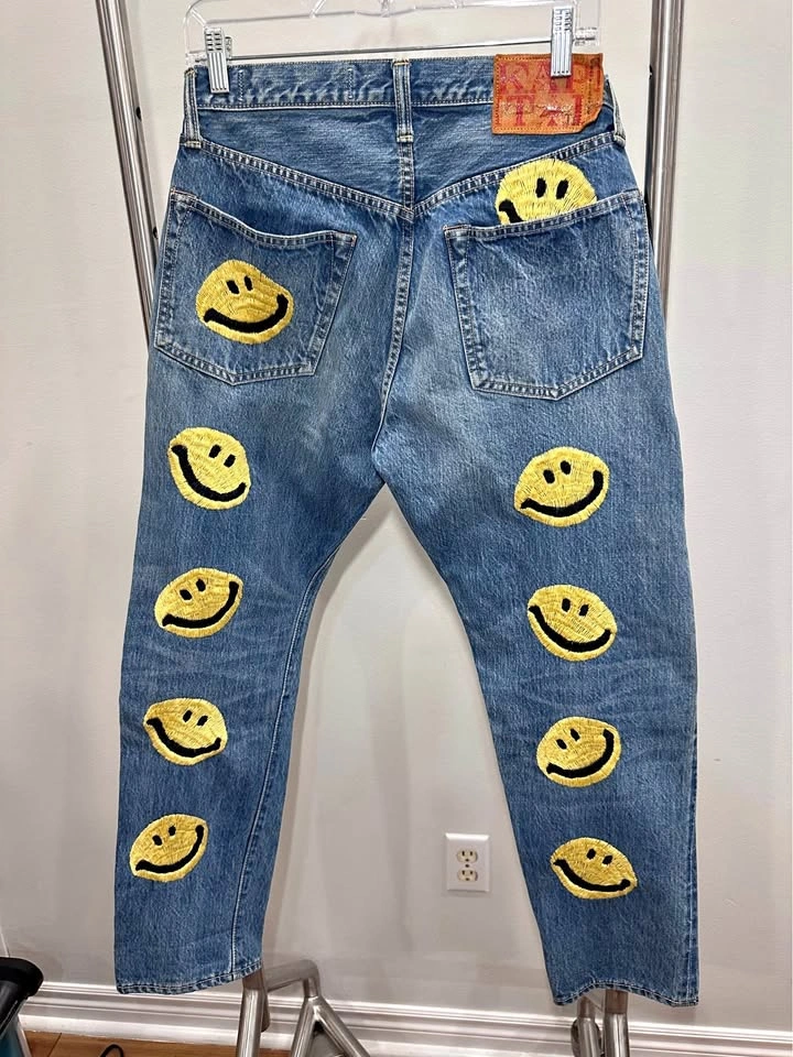 NWOT KAPITAL Blue Denim Jeans with Yellow Smiley Embroidery Japa