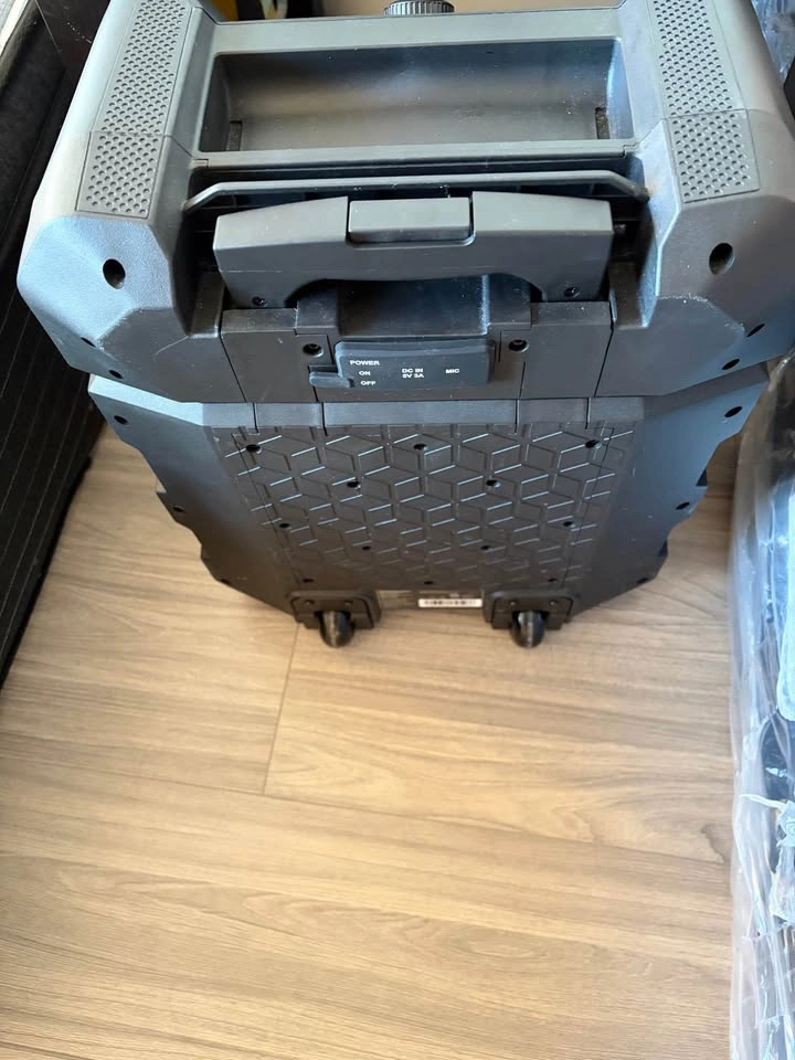 Monster Rockin’ Roller 4MAX Speaker – Portable Sound System - photo 2