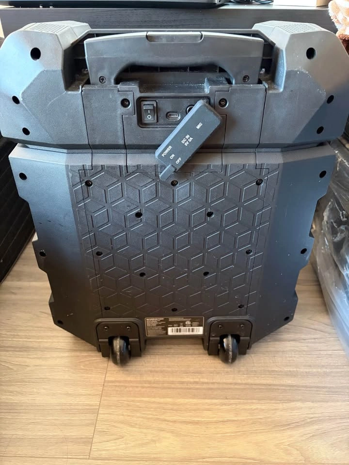Monster Rockin’ Roller 4MAX Speaker – Portable Sound System - photo 3