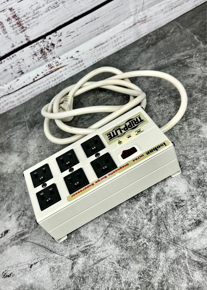 Tripp Lite Isobar ISOBAR6ULTRA Surge Protector, 6 Outlet, Metal