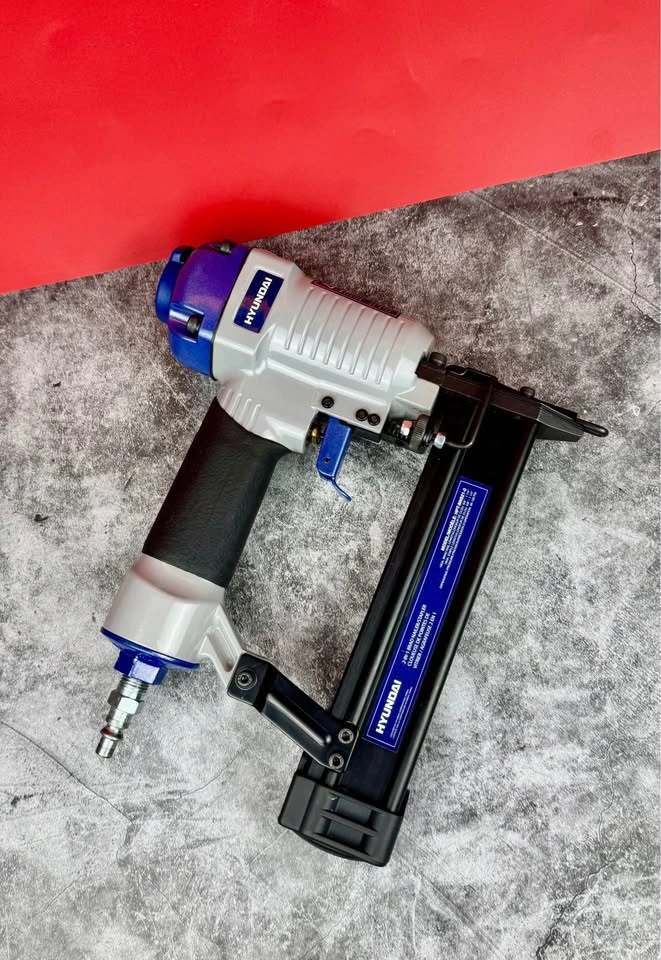 New Hyundai Brad Nailer, Hyundai 18 Gauge 2-in-1 Pneumatic Brad - photo 3
