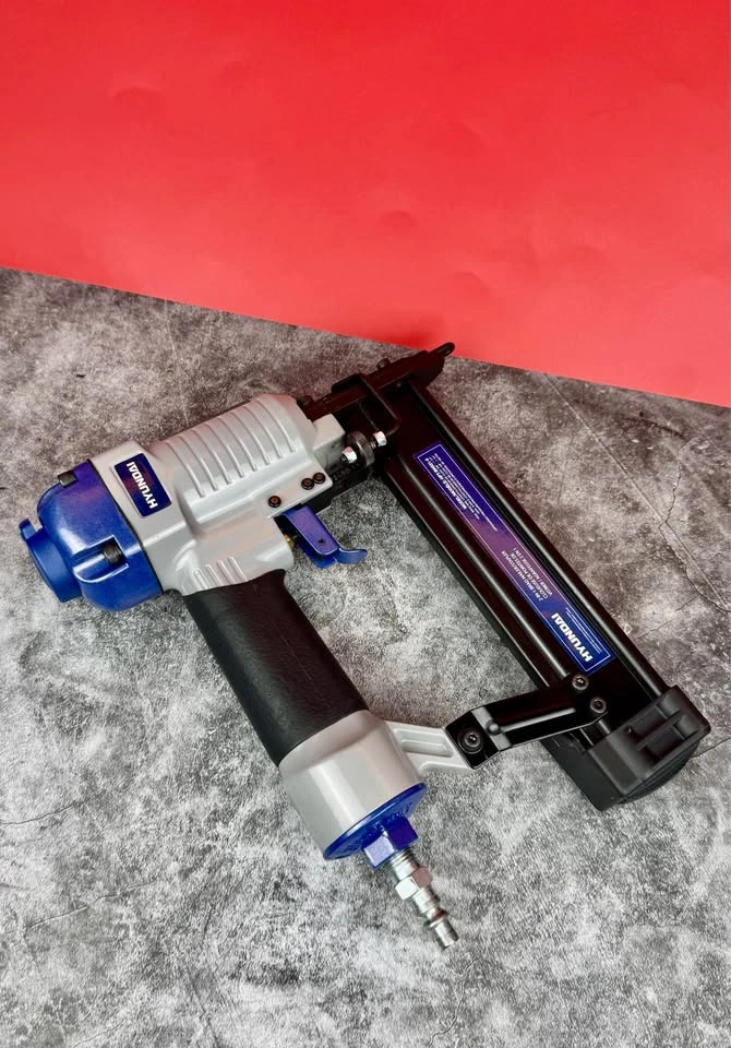New Hyundai Brad Nailer, Hyundai 18 Gauge 2-in-1 Pneumatic Brad - photo 4