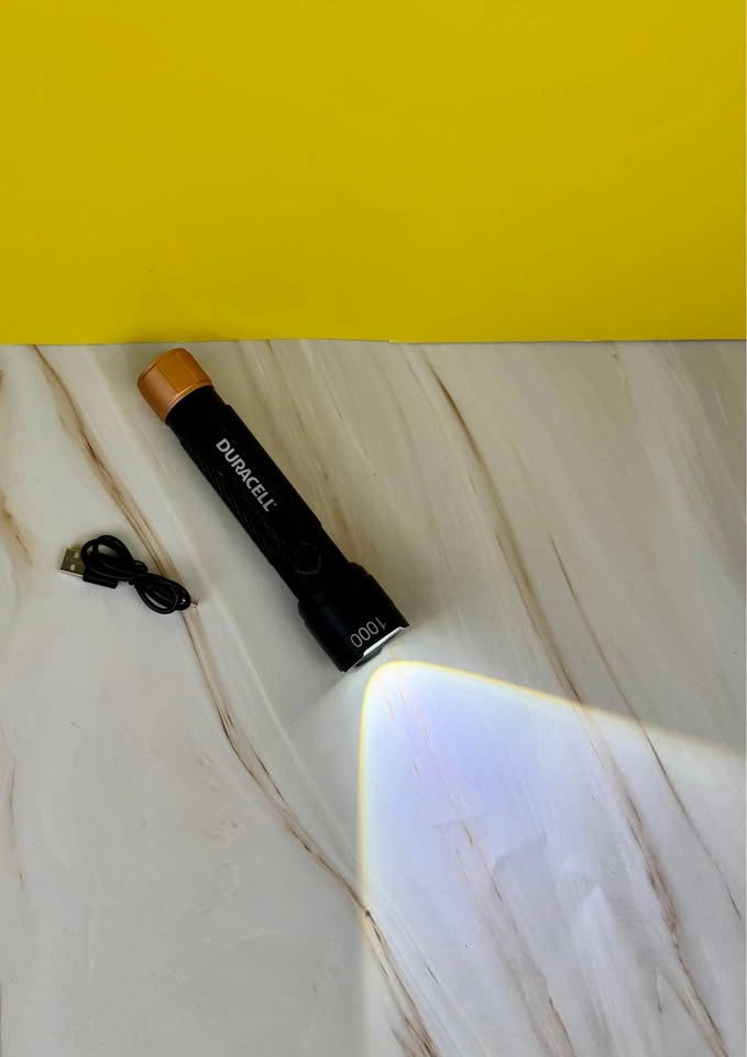 Duracell 1000LM Hybrid LED Flashlight, Rechargeable, Zoomable | - photo 5