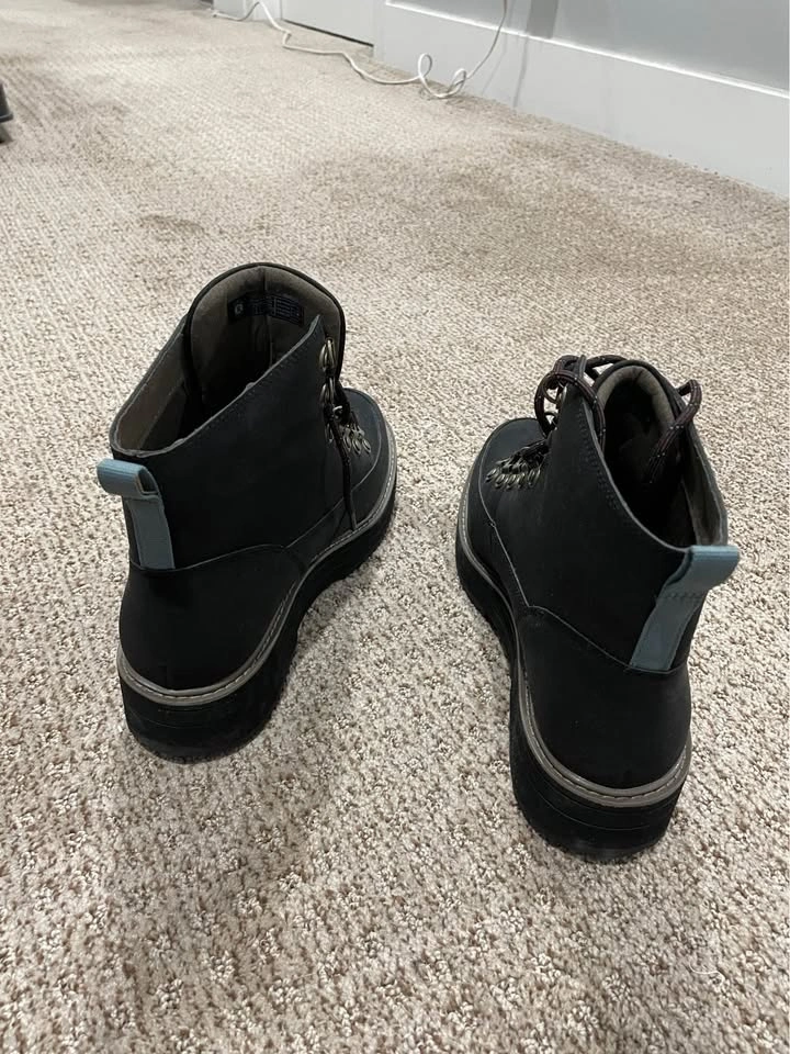 Teva Boots - Mid-Cut Lace-Up - unisex women 10 /men 9 / EU42 siz - photo 2
