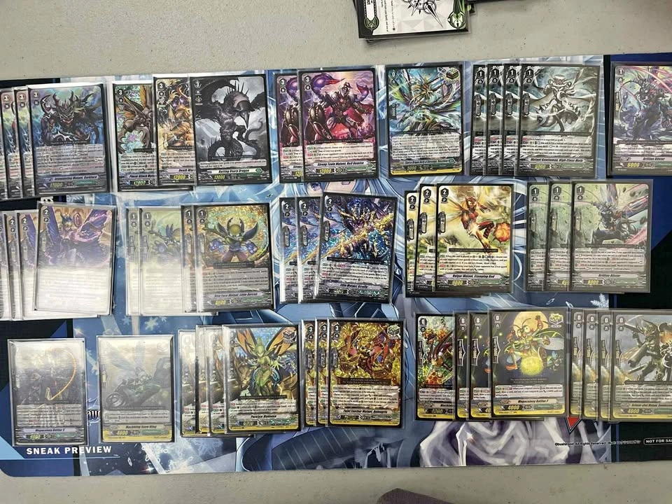 CardFight Vanguard Decks
