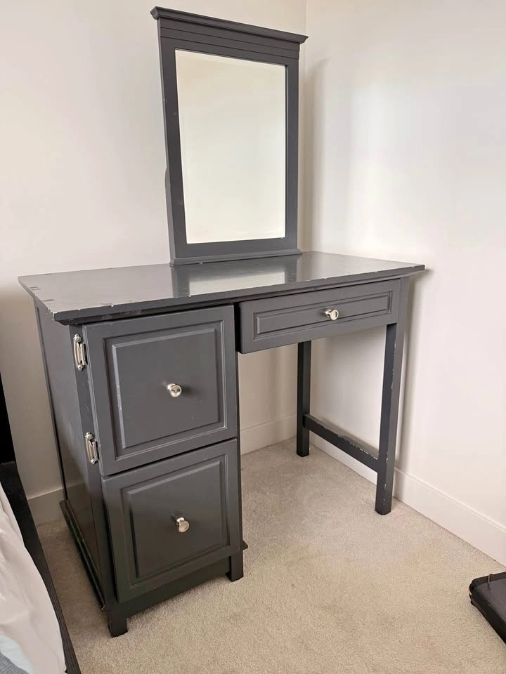 Vanity with Mirror