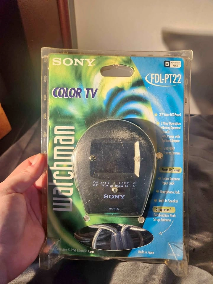 Vintage Sony Watchman FDL-PT22 Handheld Color TV - Sealed NOS