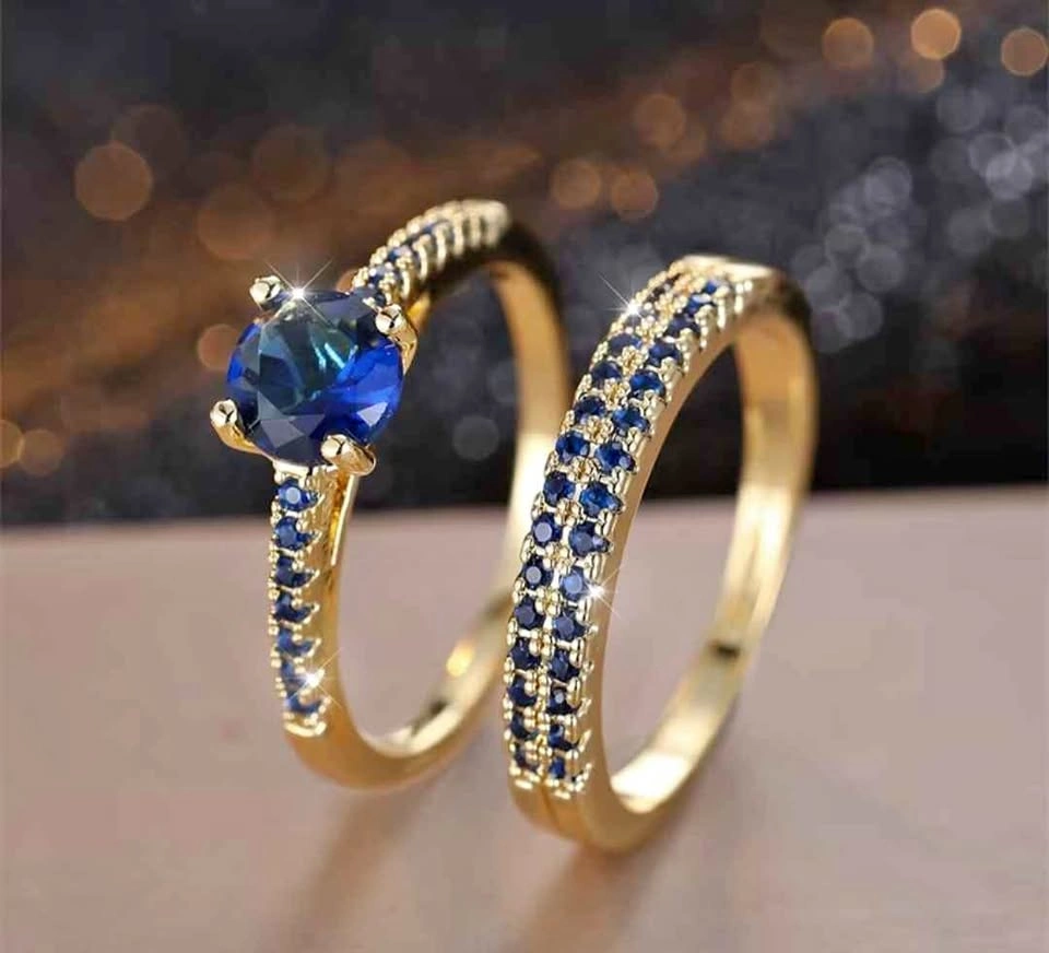 2pc Luxury Golden Round Cut Blue Stone Claw Ring Set