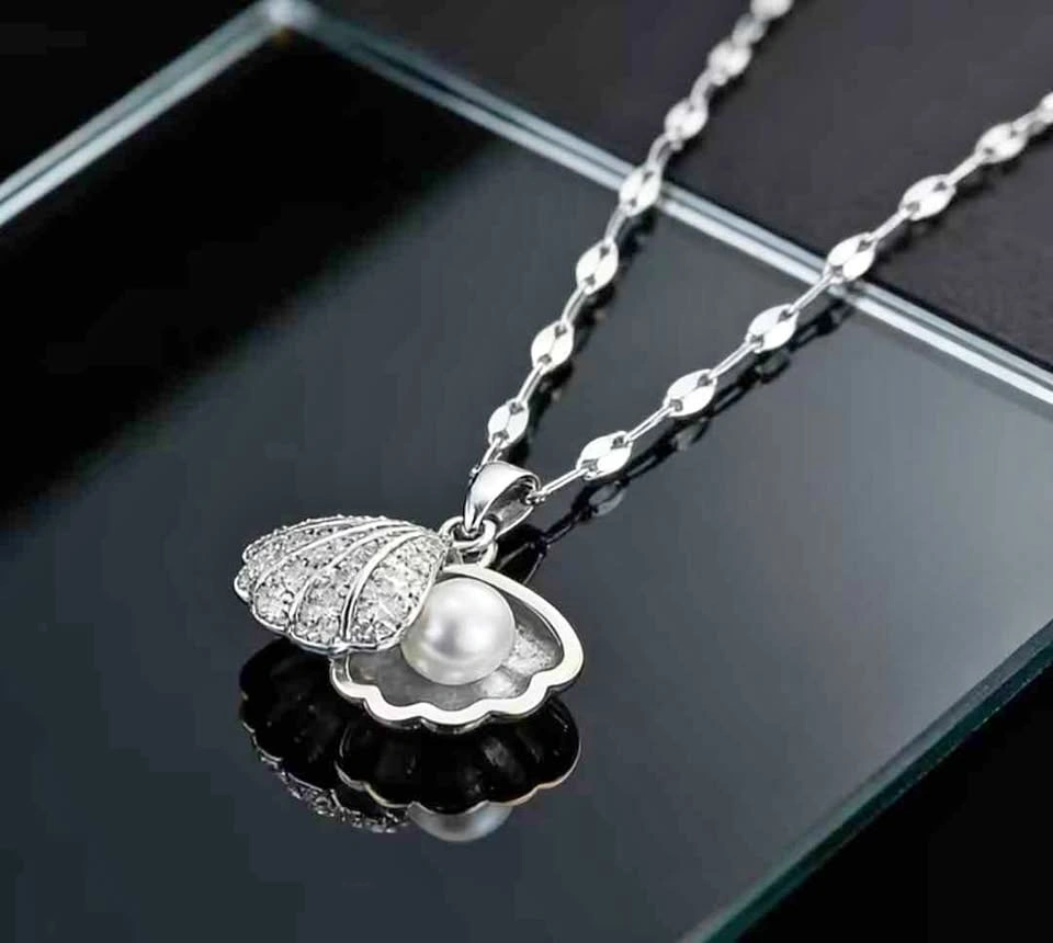 Fashion Shell Necklace, Titanium Steel Pendant