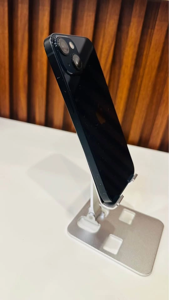 Apple iPhone 13 Midnight Unlocked - photo 4